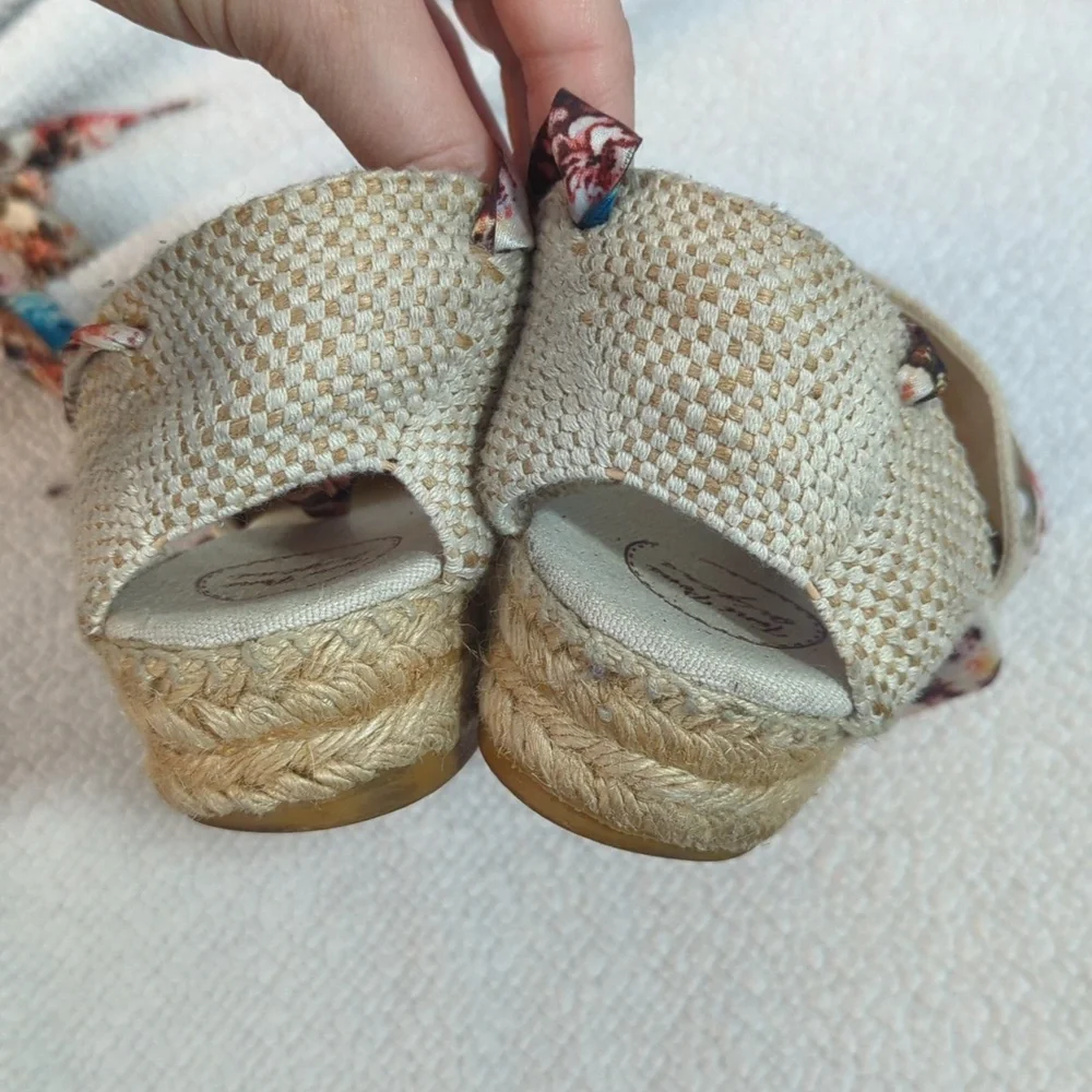 Toni Pons Tan Pink Floral Ribbon Lace Up‎ Canvas Espadrille Shoe Size 39